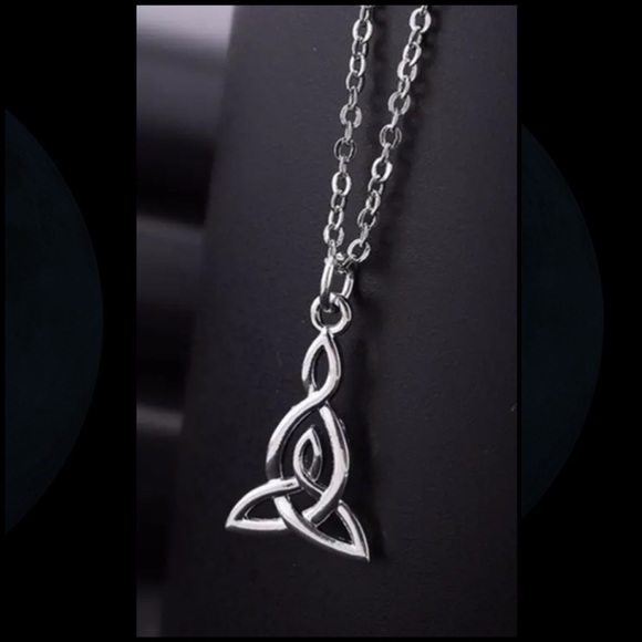Silverskylight Jewelry - Celtic knot necklace Silver plated irish celtic knot mother & daughter necklace